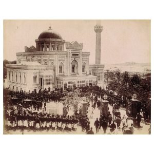 Sebah Joaillier Hamidiye Camii Cuma Selamlığı Fotoğrafı - Albümin Baskı Fotoğraf - 1880'li yıllar - Negatiften İmzalı - 27 x 21cm